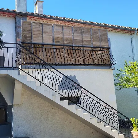 Bel Appartement Vinassan Exterior photo